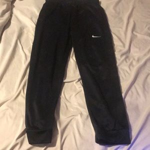Black Nike sweat pants